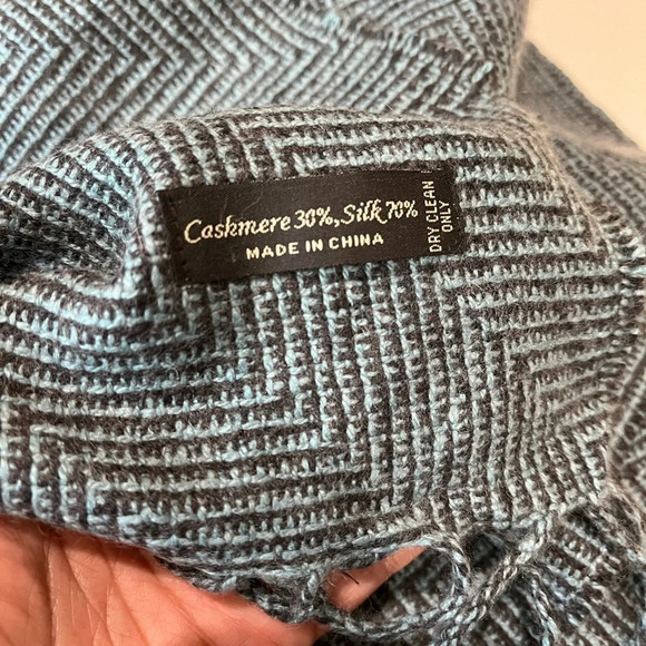 MCM NWT Scarf - Picture 2 of 7